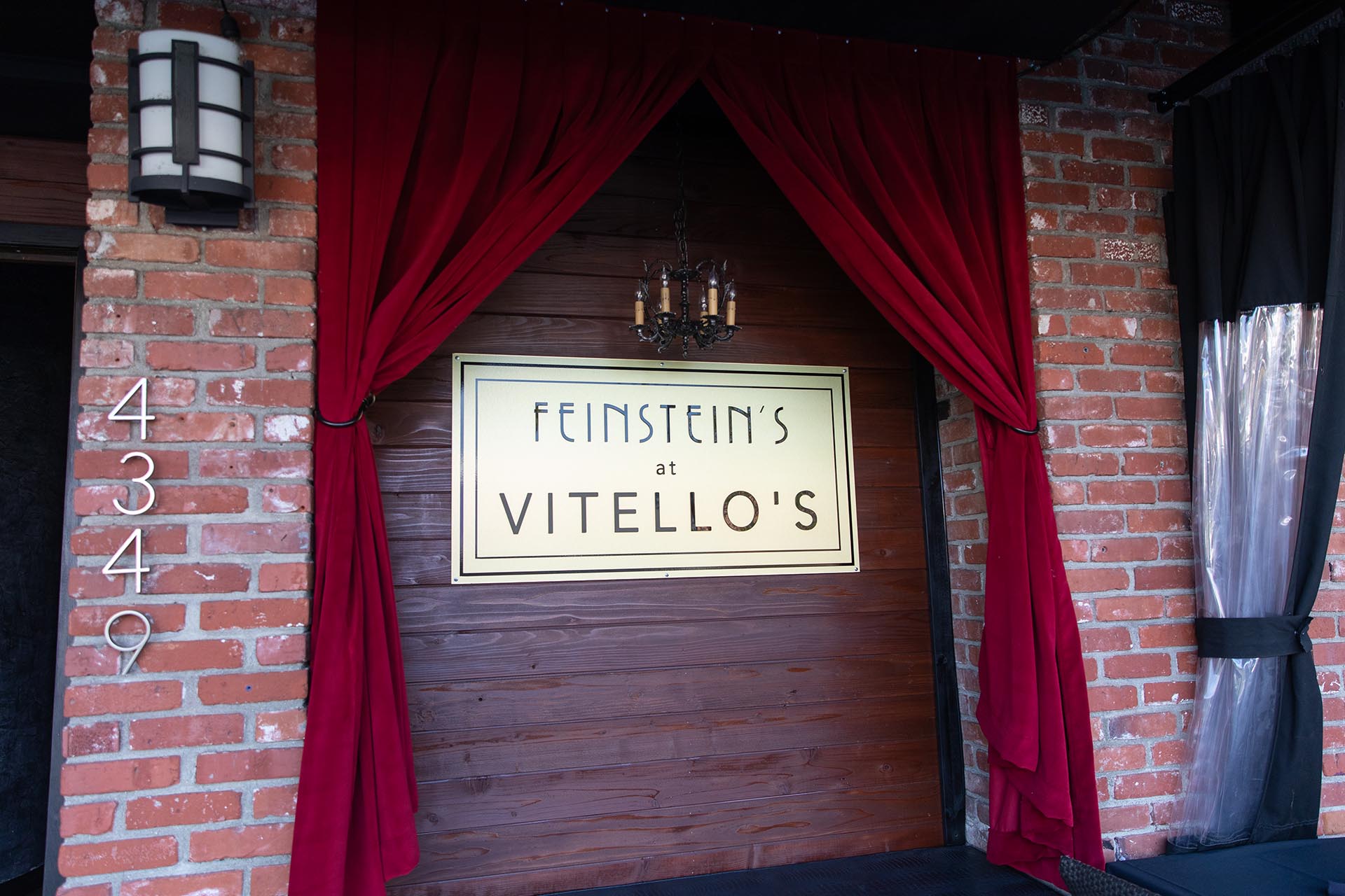 Vitello's