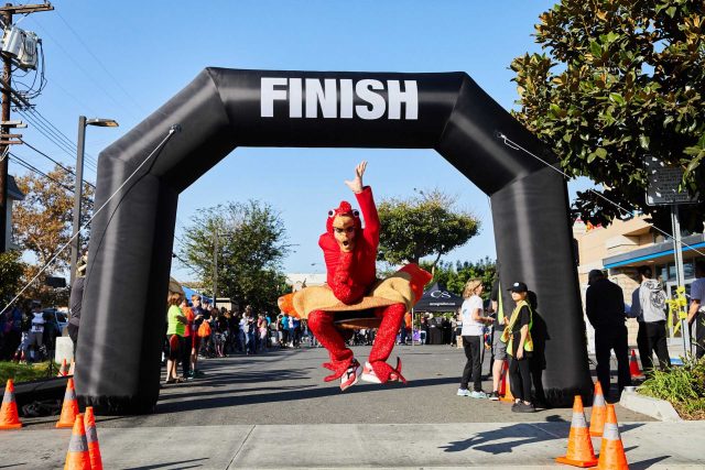 Turkey Trot Raises $10,000 for PALS and Beautification