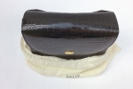 the-history-heritage-and-timeless-heirlooms-of-harry-p-archinal-7-ballys-crocodile-leather-purse
