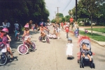 history-from-our-readers-2-toluca-lake-fourth-of-july-parade-1998-1